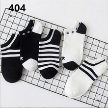 Load image into Gallery viewer, 5Pairs New Arrivl Women Socks funny Fruits Cute Happy Art  Silicone Slip Invisible Sock 35-40